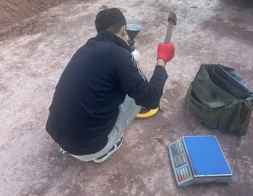 Khảo sát địa hình